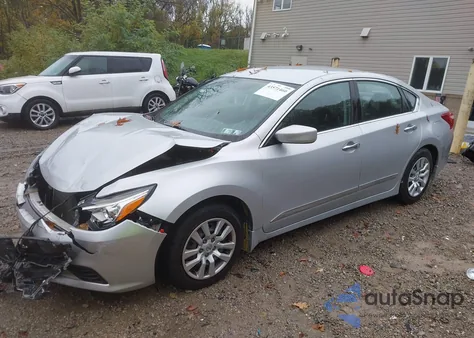 2017 Nissan Altima 2.5 S из США, поврежденный, VIN 1N4AL3AP3HC279680